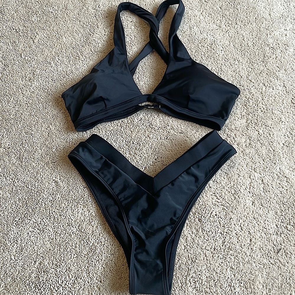 Black sexy bikini size small